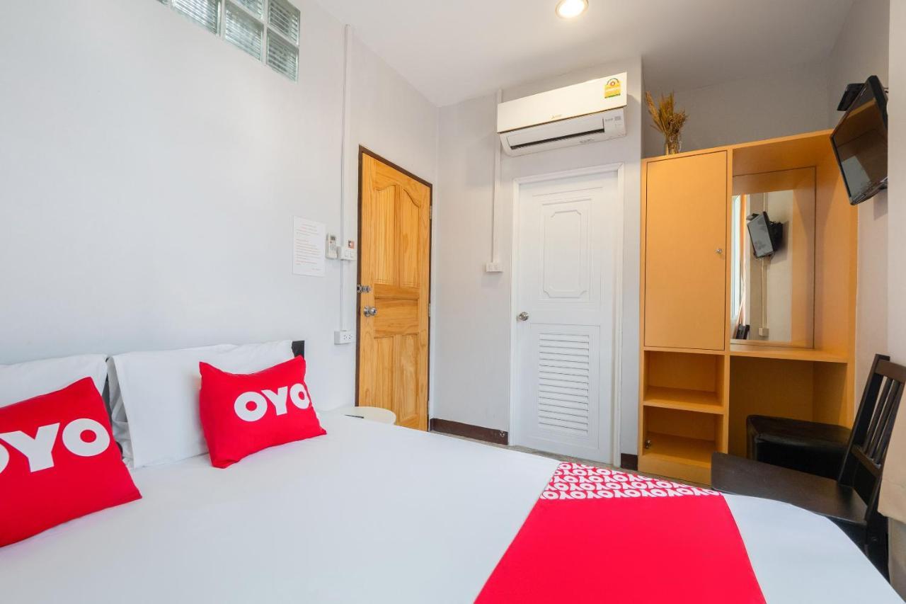 Oyo 969 Lida 1946 Hostel Bangkok Esterno foto